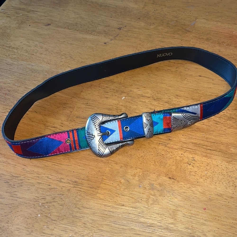Western Tribal Vintage Nuovo Belt Silver Buckle